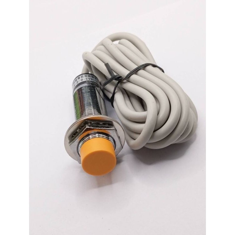 New ของแท้ มือ 1 ร้านแนะนำ LJC18A3-B-Z/BY LJ18A3-B-Z/BY Capacitive sensor เซ็นเซอร์ M18 ชนิด PNP NO 