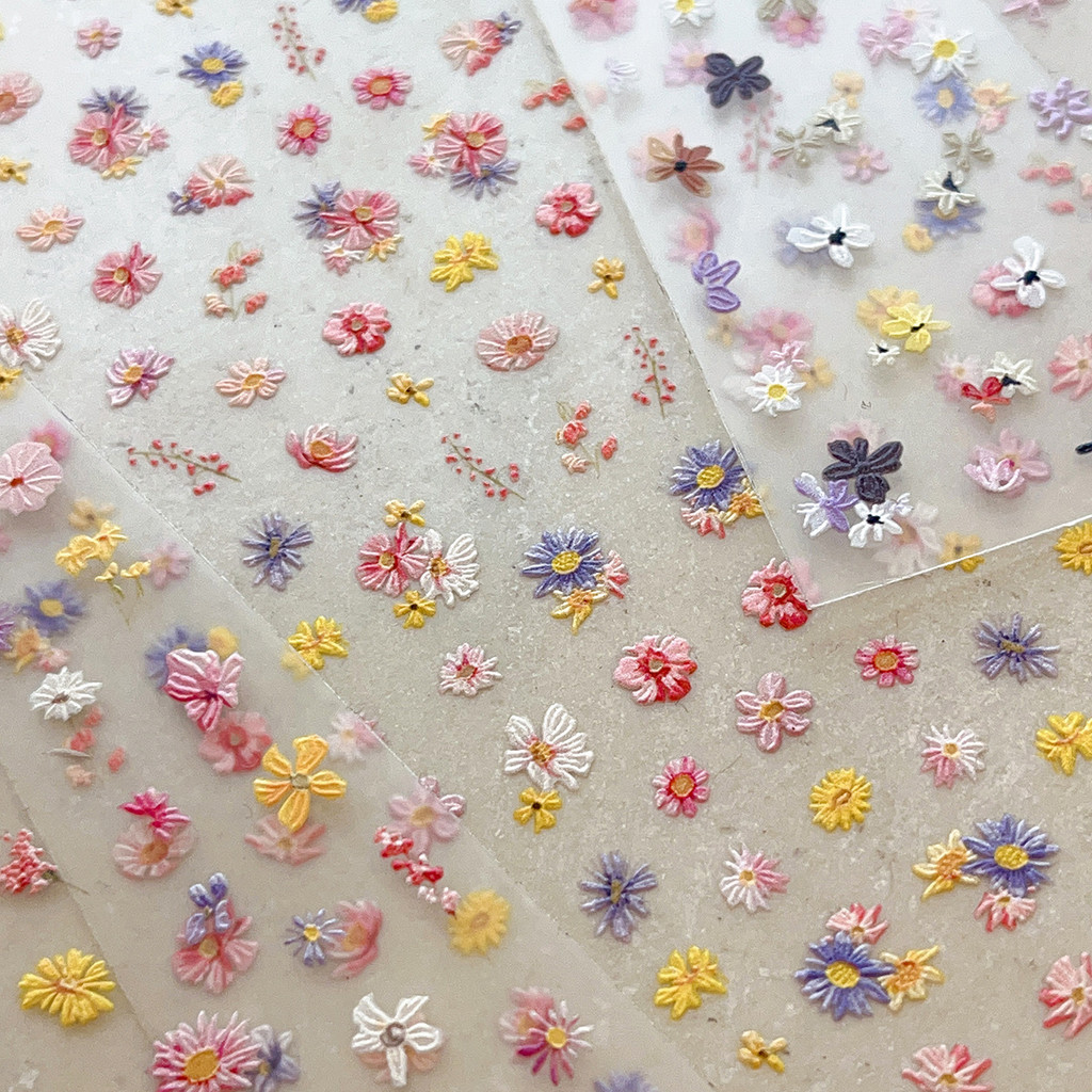 ดอกไม้ที่เรียบง่ายที่มีสีสันดอกไม้ป่าขนาดเล็กนูนสติกเกอร์แต่งเล็บสายรัดกาวเล็บรูปลอก ราคา ถูกที่สุด ดีลบีเคเค แกลเลอรีภาพที่ 2
