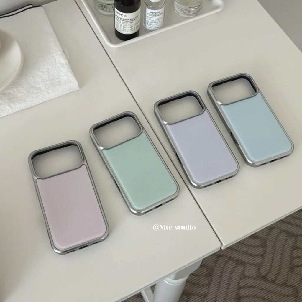 สไตล์เกาหลีIns Ouniสไตล์เดียวกันสีทึบสดเหมาะสําหรับ17pro Apple 17ProMaxเคสโทรศัพท์iPhone16/14สไตล์ใหม่15Promaxป้องกันกรณี13 Shell 16Promaxป้องกันกรณี11/12