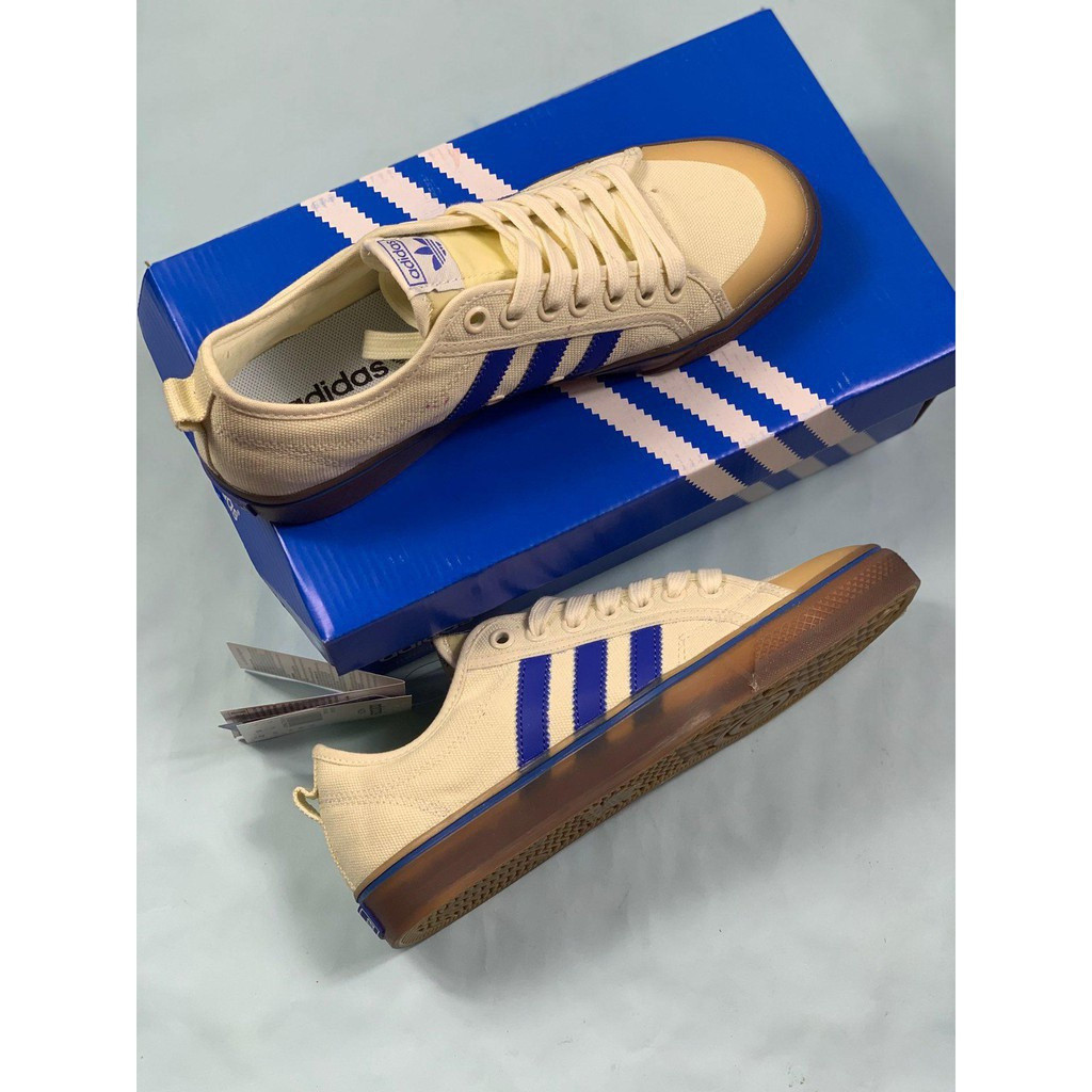 รองเท้าผ้าใบ Nizza สำหรับผู้ชาย