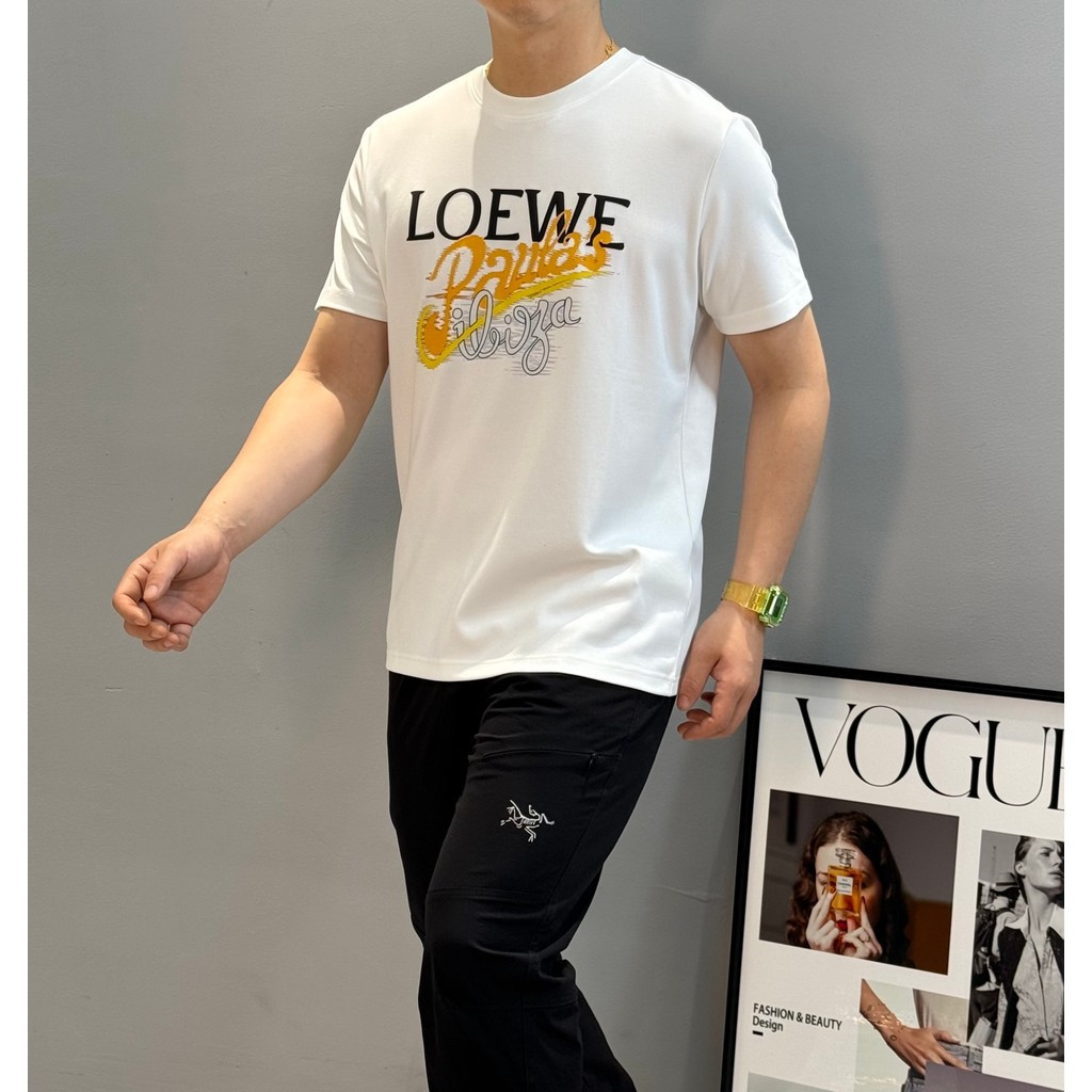 Loew & e2026 Star คลาสสิกรอบคอแขนสั้นเสื้อยืดผู้ชายผู้หญิงสไตล์เว็บไซต์อย่างเป็นทางการพร้อมกันใหม่ C