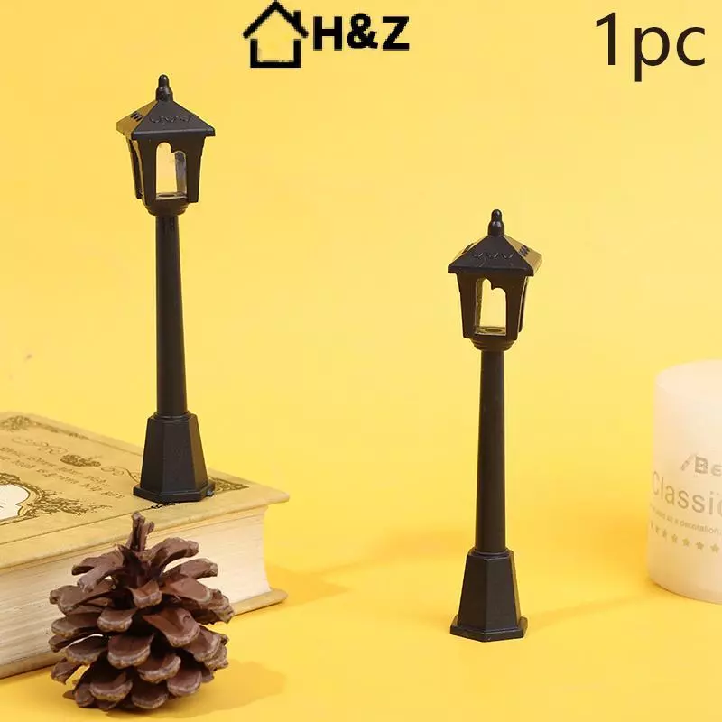H&Z 1 PC Mini โคมไฟไฟถนนรุ่นสามมิติสําหรับบ้านตุ๊กตาจิ๋วตกแต่ง Nice thumbnail 5