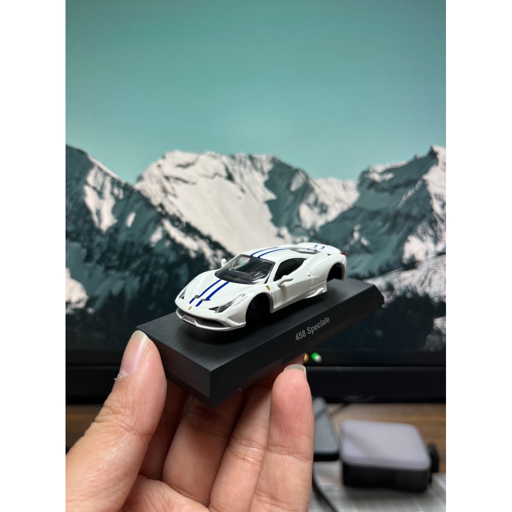 1/64 Jingshang kyosho Ferrari 458 speciale White Ferrari 458 Speciale Missing ไฟท้ายด้านข้างพร้อมการ