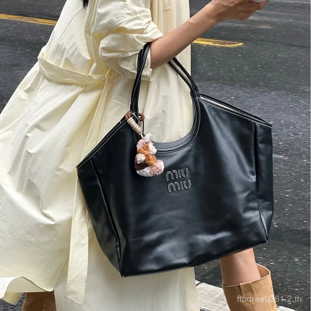 Diormiumiu Mumu Ivy Hobo Tote Bag - กระเป๋าถือหนังแท้สำหรับวันทำงานและวันหยุด