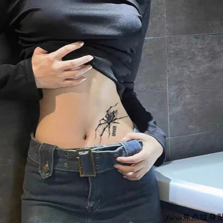 JIE HOMEสติกเกอร์รอยสักชั่วคราวกันน้ำ ลายแมงมุม สีดำ สินค้าพร้อมจัดส่ง