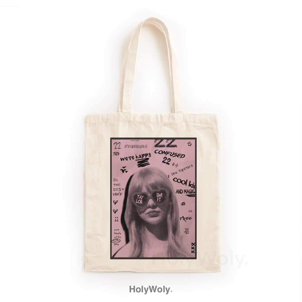 กระเป๋าผ้าใบ Holywolly Totebag Canvas Taylor Swift Motif (Unisex) ราคา ถูกที่สุด ดีลบีเคเค แกลเลอรีภาพที่ 7
