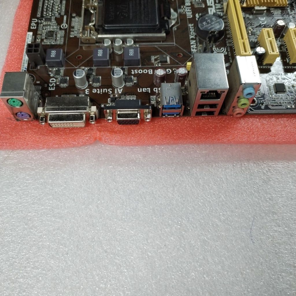 เมนบอร์ด ASUS H81M-K Socket 1150 รองรับ CPU รุ่น4 และ RAM DDR3 สภาพดี