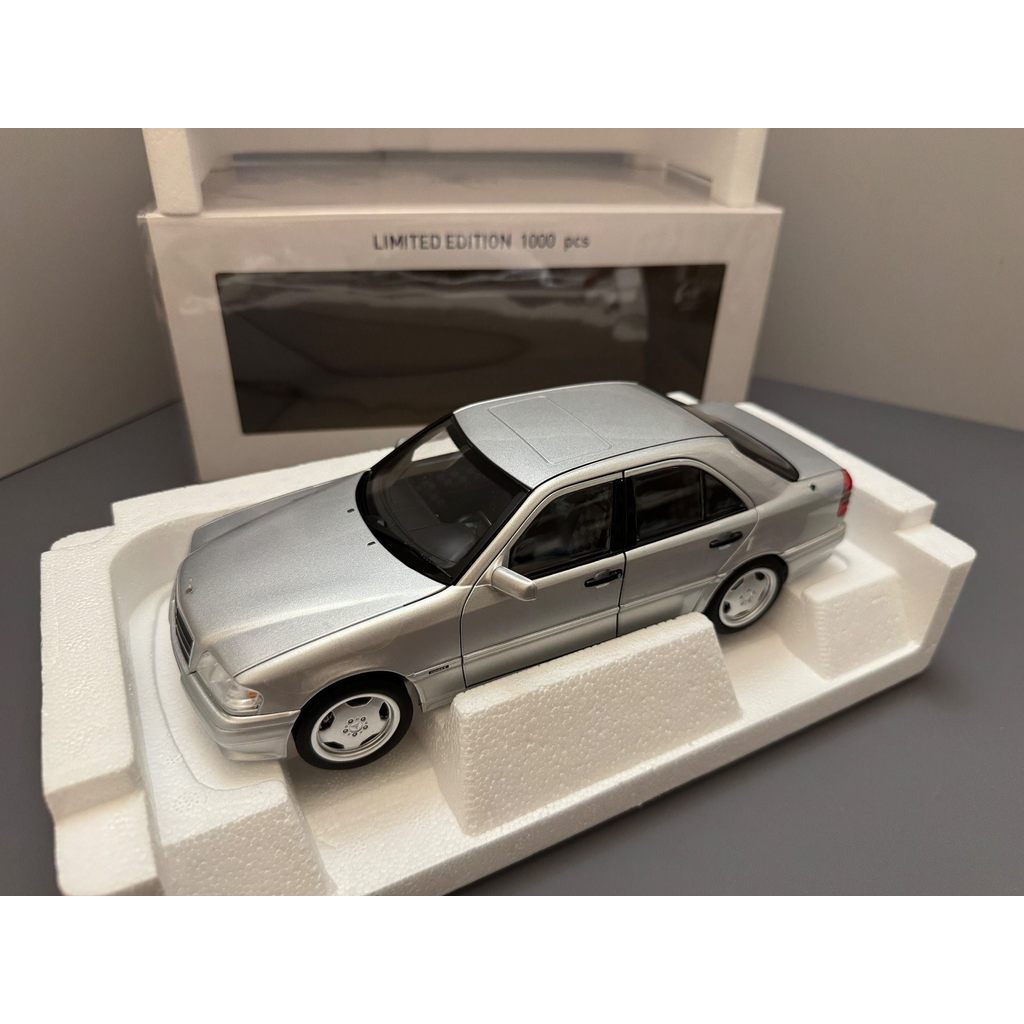 Norev Norev Norev 1: 18 Car Model, Mercedes-Benz C36 AMG, W202, Silver, Limited to 1,000, Unlisted ใ