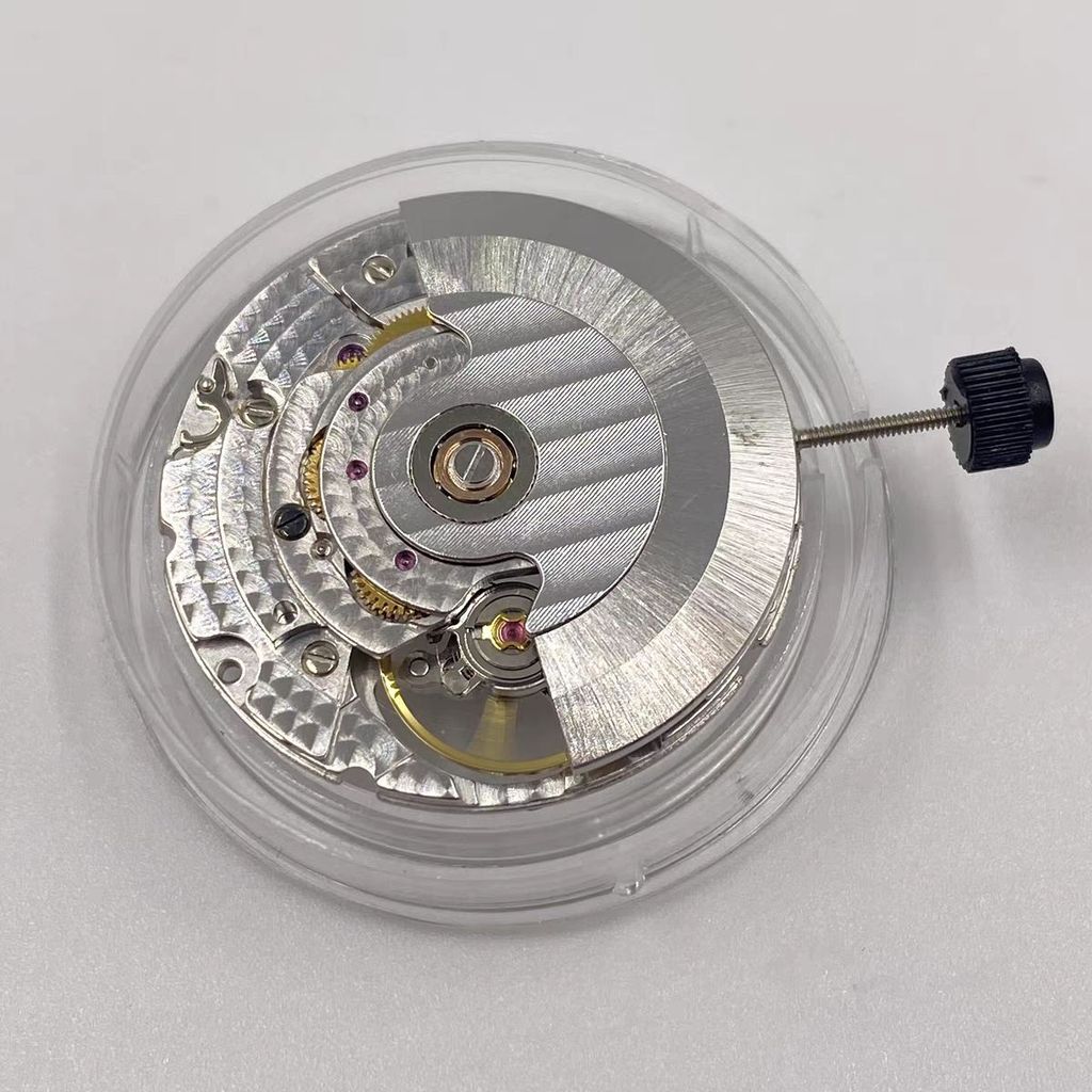 อุปกรณ์เสริมนาฬิกา เทียนจินในประเทศ ETA2824-2 การเคลื่อนไหว 2824 กลวงสามมือไม่มีปฏิทินการเคลื่อนไหวก