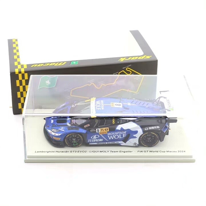 [สต๊อกพร้อม] SPARK Racing Model 1/43 2024 มาเก๊า Lamborghini huracan gt3 evo2