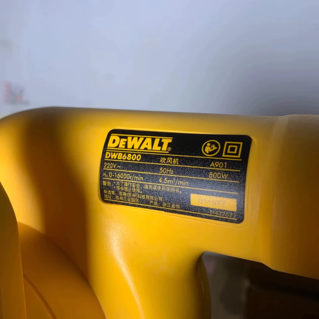 เครื่องเป่าลมดูดฝุ่น DEWALT รุ่น DWB6800 กำลัง 800 วัตต์ thumbnail 3