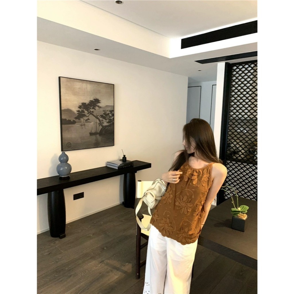❤     W8773 เสื้อแขนกุด ทรงตัวใหญ่ แต่งผ้าลายดอกไม้ งานสวย ผ้าดี ทรงสวย ใส่ง่ายค่า แฟชั่นเกาหลี TAG WG.WE ราคา ถูกที่สุด ดีลบีเคเค แกลเลอรีภาพที่ 6