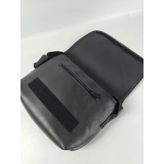 YXIN BagShop กระเป๋าผ้าใบ คาดอกกันน้ำ สายเข็มขัดนิรภัย+ตัวเลื่อนแบบงาบ *พร้อมส่ง*