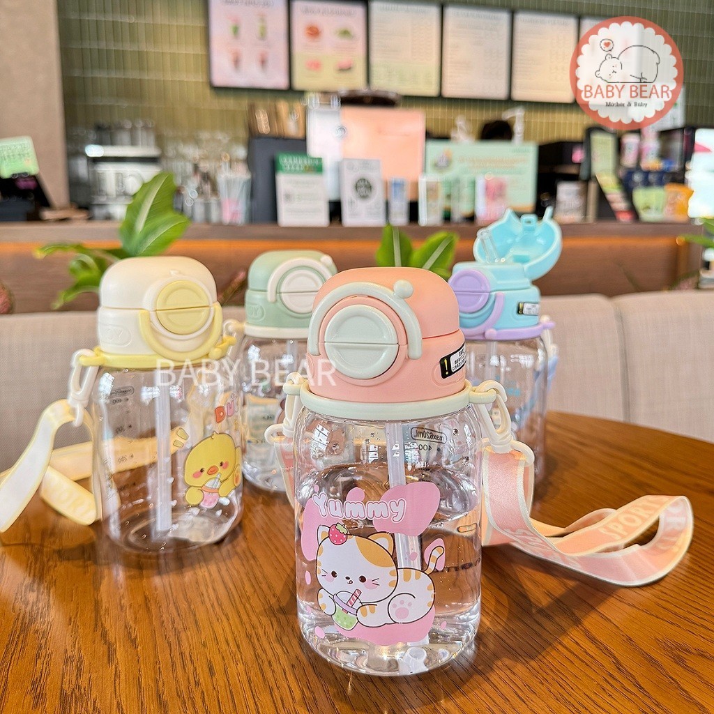 ขวดน้ำเด็กไปโรงเรียน ขวดน้ำเด็กหลอดเด้ง 620ml ลายการ์ตูนพาสเทล พร้อมสายสะพาย