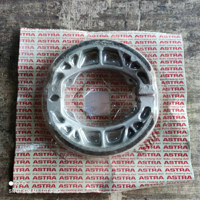 ผ้าเบรค Honda Astra ดั้งเดิม