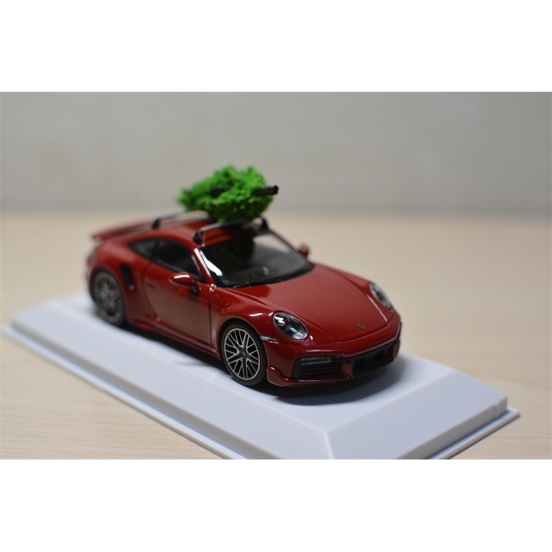 Mini Cut Minichamps 1: 43 Porsche 911 (992) Turbo S Christmas Version, Christmas Red, Original Facto
