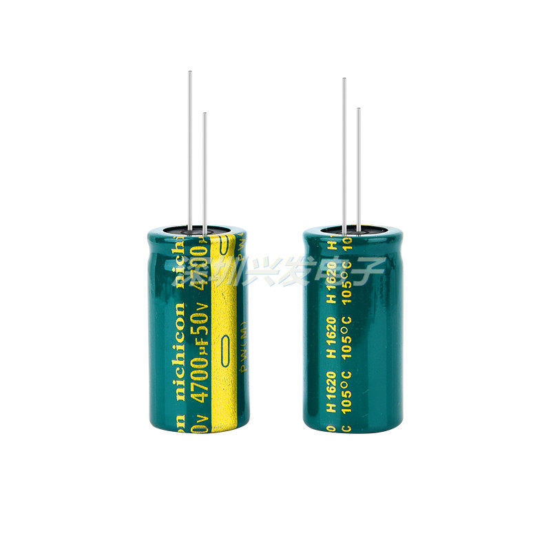 50V4700UF ความถี่สูงความต้านทานต่ําทนอุณหภูมิสูง Plug-In Electrolytic Capacitor 4700UF 50V ขนาด 18X3
