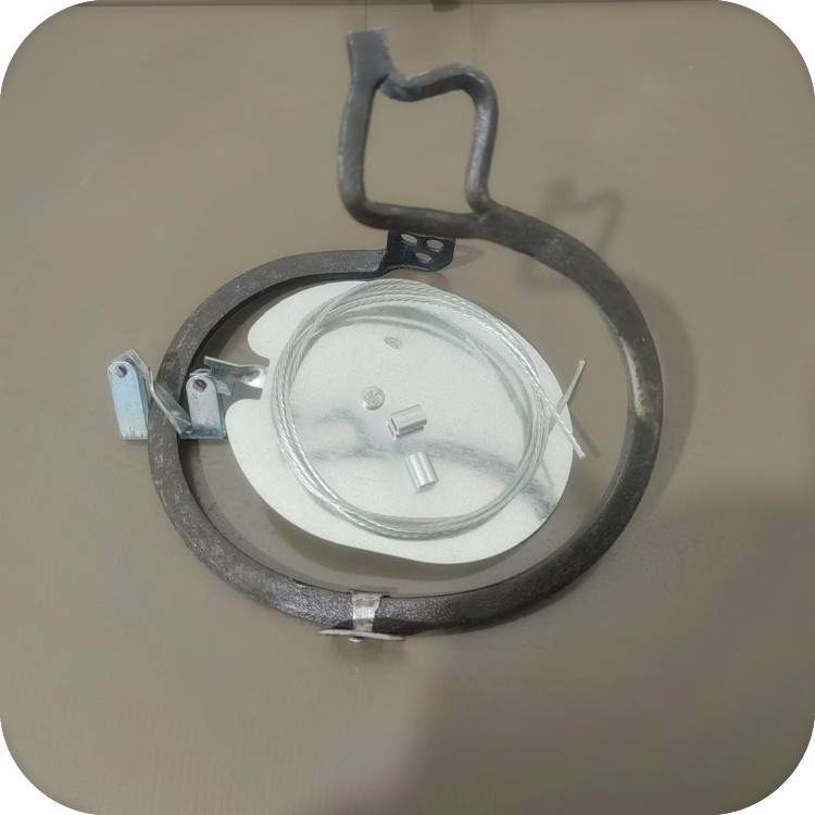 คลิปเมาส์กลมคลิปเมาส์ในครัวเรือนเก่าแบบบูรณาการเหล็กแบนคลิปเมาส์ทํามือ # กับดักหนู พี..4 #