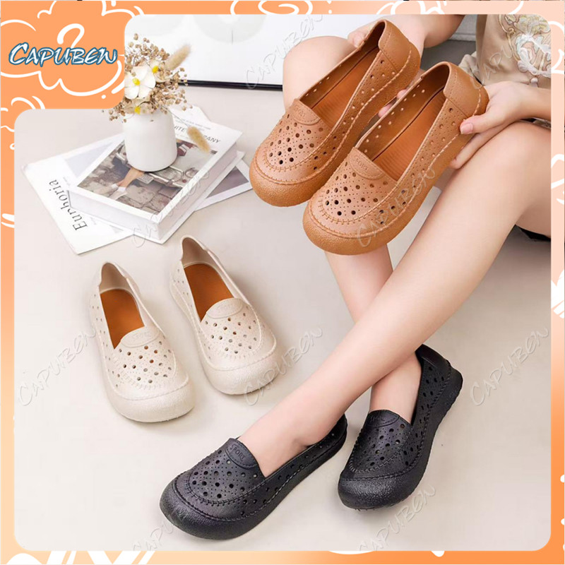 CAPUBEW รองเท้าแตะสตรีส้นเรียบสีเรียบง่ายแบบเปิดหัวดีไซน์ทันสมัยเหมาะแต่งตัวหรือลำลอง #10