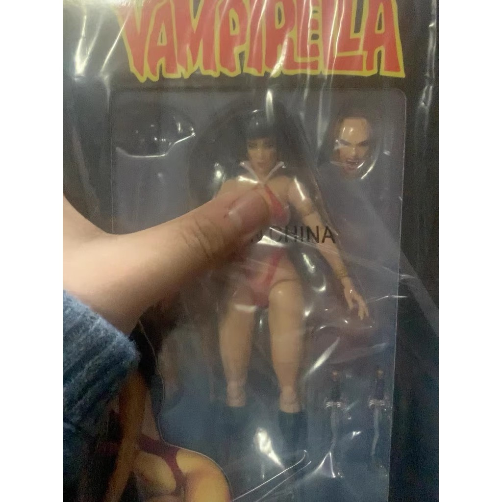 🎈   (PRE-ORDER) Vampire Queen Executive Model Action Figure Vampire Beauty