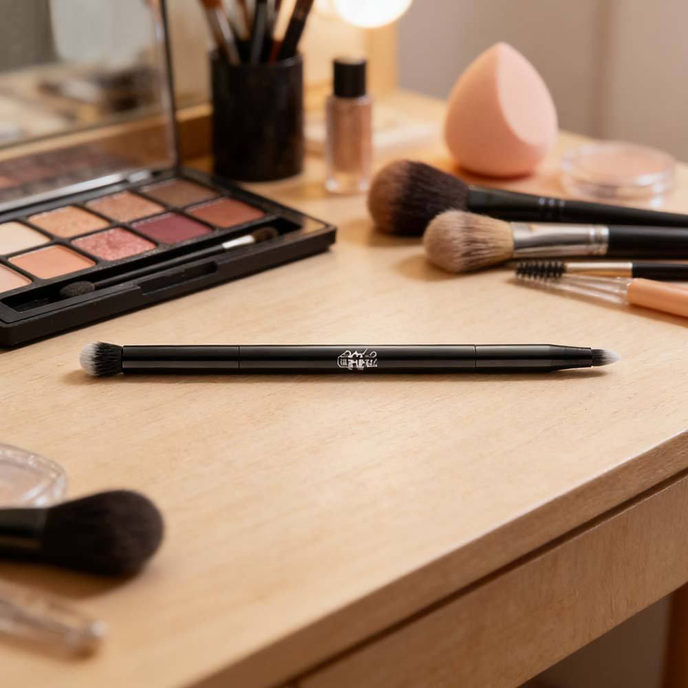 KVD Dual End Eye Contour Brush NEW