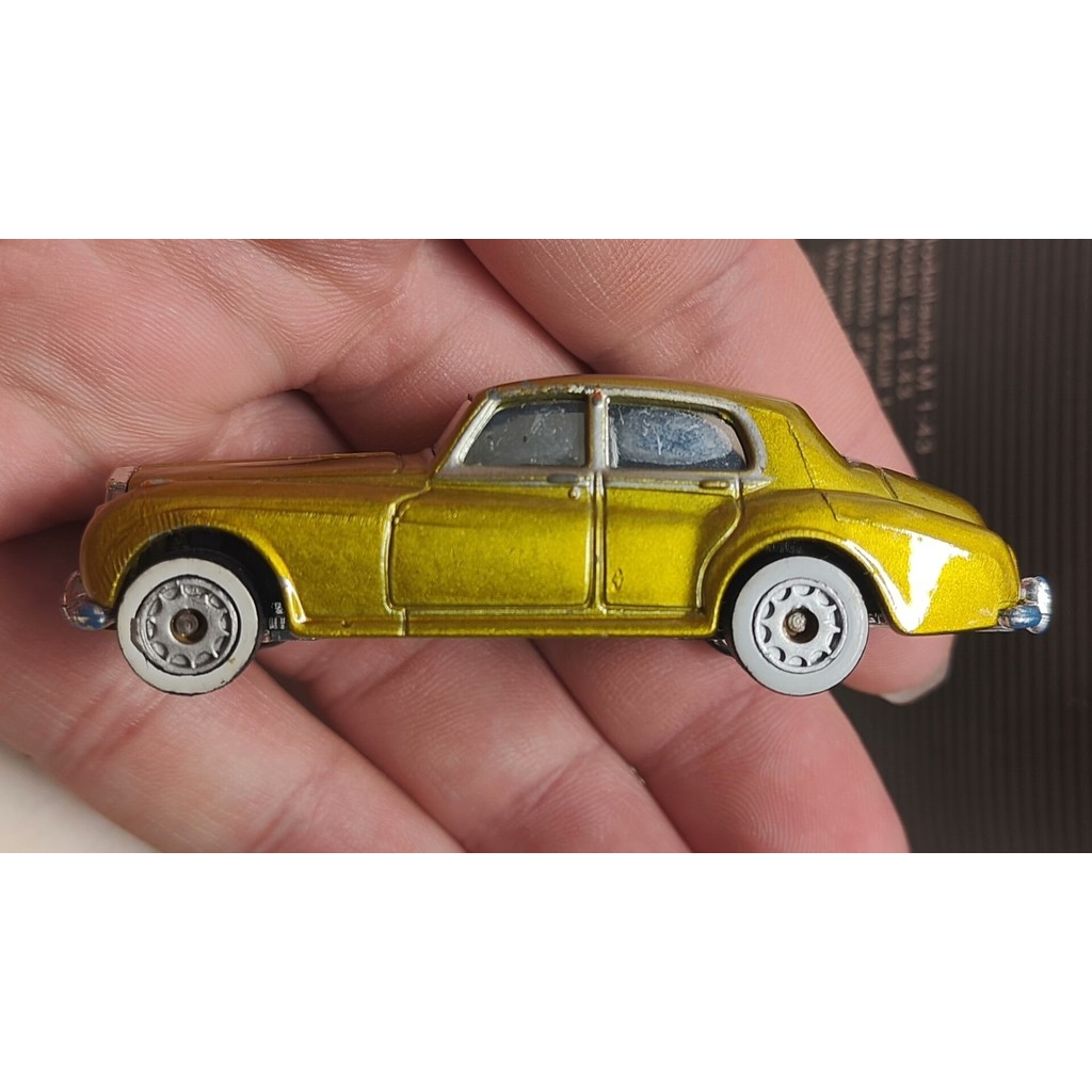 Matchbox Rolls-Royce Silver Cloud World Class Rubber Tyre Loose Car Original Paint No Touch-Up Paint