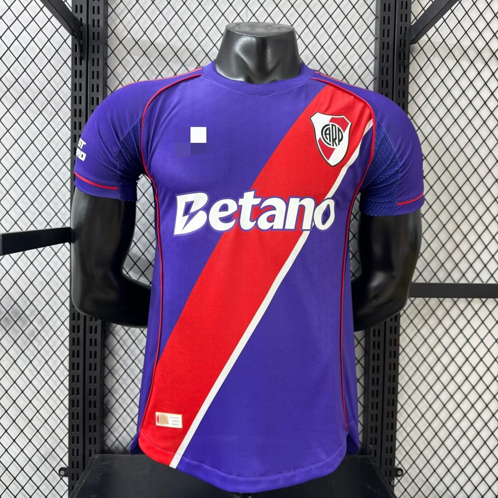 เสื้อยืดทีม River Plate 2026 แบบเยือน สำหรับผู้ชาย