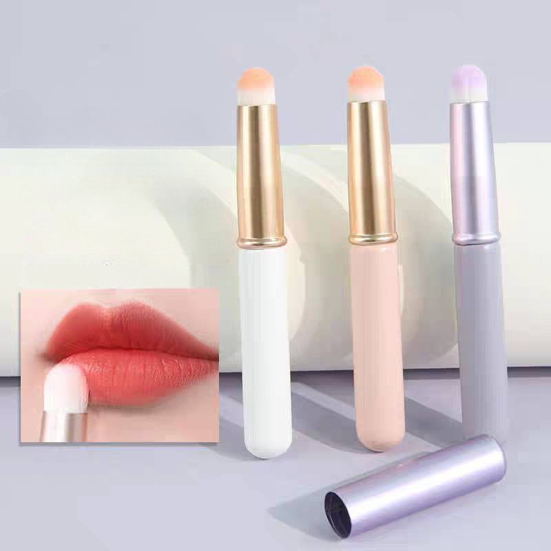 พร้อมส่ง❗ แปรงทาลิปสติก หัวแปรงนุ่ม นำ้หนักเบา ราคาถูก ขนาดกะทัดรัด