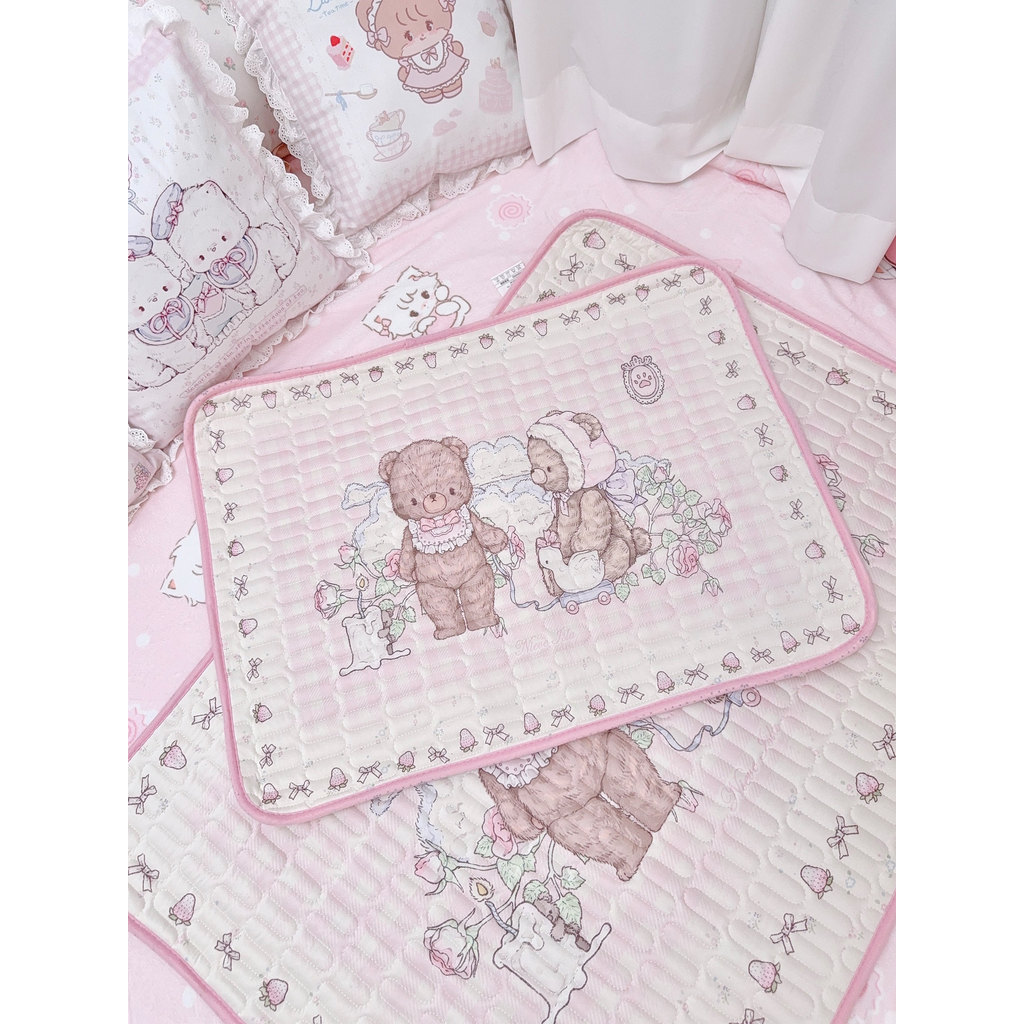 Snow Island Store koily Co-Branded mini ที่นอนสาวประจําเดือนที่นอน Leak-Proof Mat ผู้ใหญ่กันน้ําล้างทําความสะอาดได้เสื่อสัตว์เลี้ยง