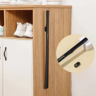 Novvia ช้อนใส่รองเท้า ความยาว 63cm ที่ช่วยการสวมรองเท้าได้ไว