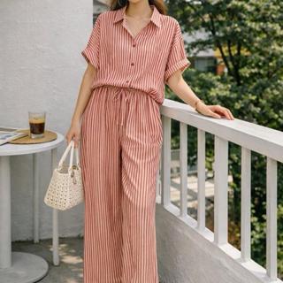 ชุดเซ็ต 2 ชิ้น เสื้อเเขนสั้น+กางเกงขายาว ลายทางทั้งเซ็ต ผ้าไ…