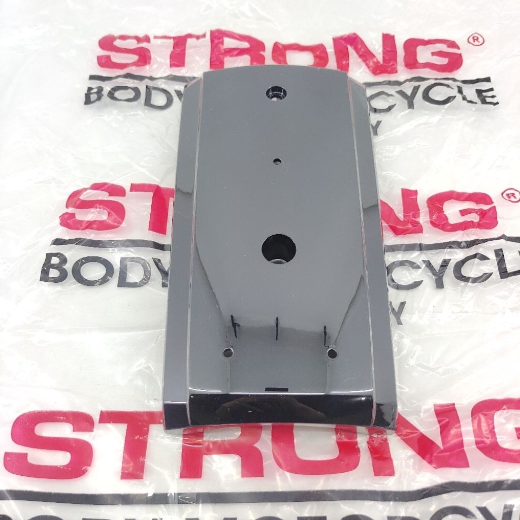 แผงผูกหน้าอกโล่หน้า STRONG Honda Prima Black Original STRONG 12PART
