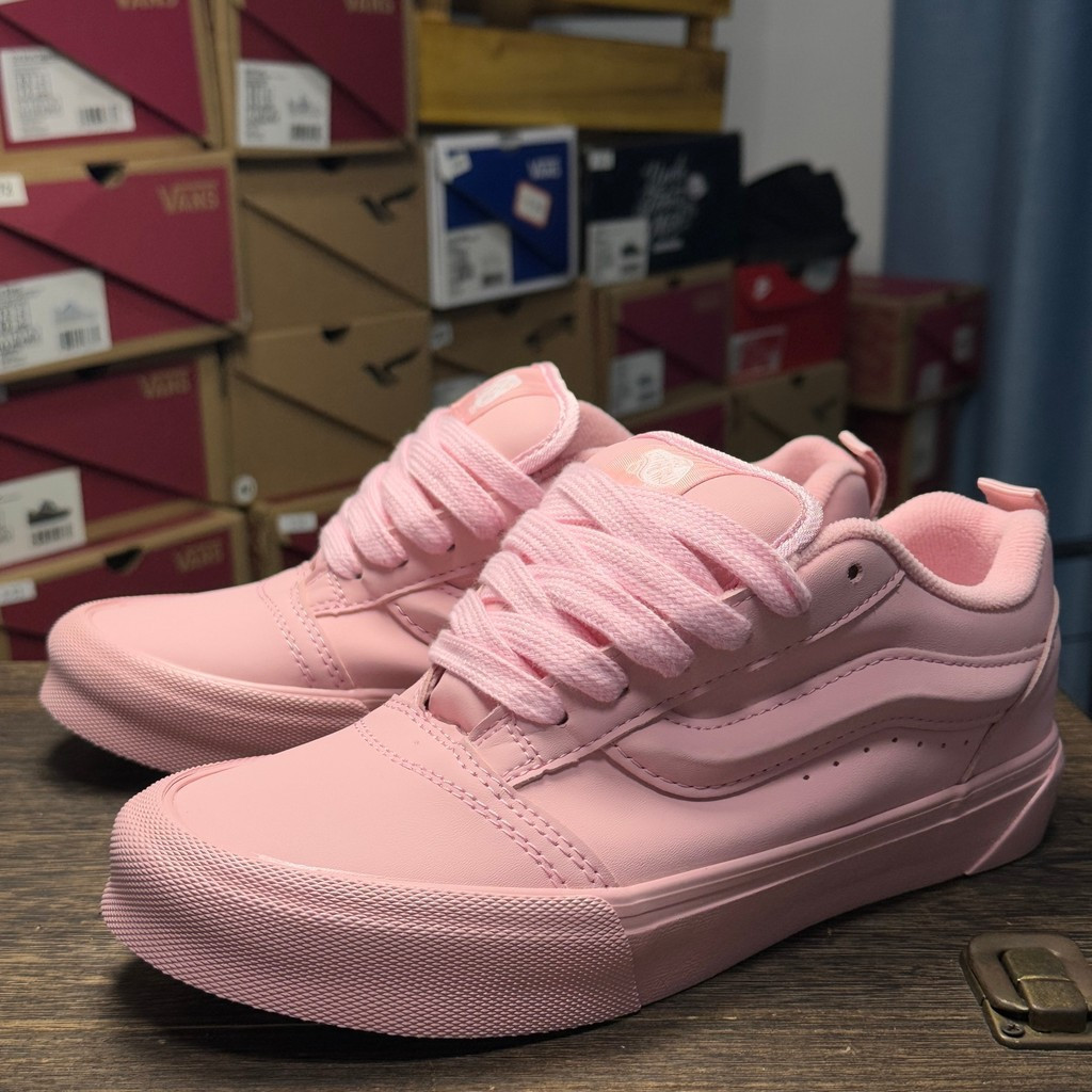 Vans Knu Skool รองเท้าบอร์ดลําลองหนังสีชมพูตัดต่ํา