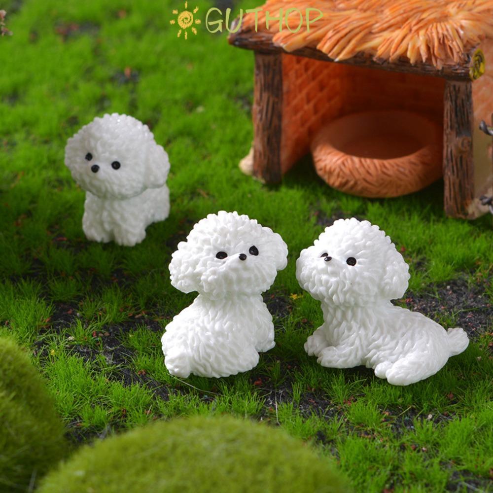 GUTHOP สีขาว Bichon Frise, อุปกรณ์ตั้งโต๊ะเครื่องประดับสวนภูมิทัศน์ขนาดเล็ก, ตกแต่งบ้านขนาดเล็กสุนัขน่ารักการ์ตูนสุนัขรุ่นรถเดสก์ท็อป