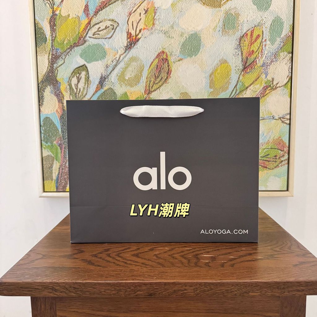 ถุงกระดาษ Alo ALO Counter Shopping Bag ถุงบรรจุภัณฑ์เสื้อผ้า Original Storage Bag Street Wear Gift B