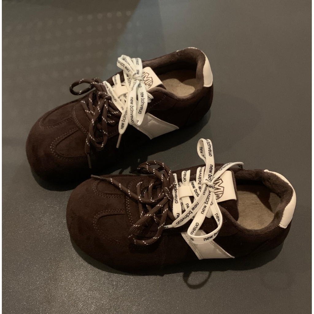 เชือกรองเท้ากลม เชือกรองเท้า เชือกรองเท้าสำเร็จรูป สีดำและไวน์แดง เหมาะสำหรับรองเท้า New Balance 190