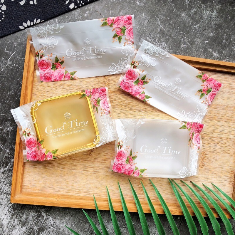 ถุงซีลขยายข้าง ลายNew Rose  มีให้เลือก4ขนาด กว้าง 5, 6.5, 8, 9ซม แพคละ 95-100ใบ สินค้าไม่รวมถาดรอง