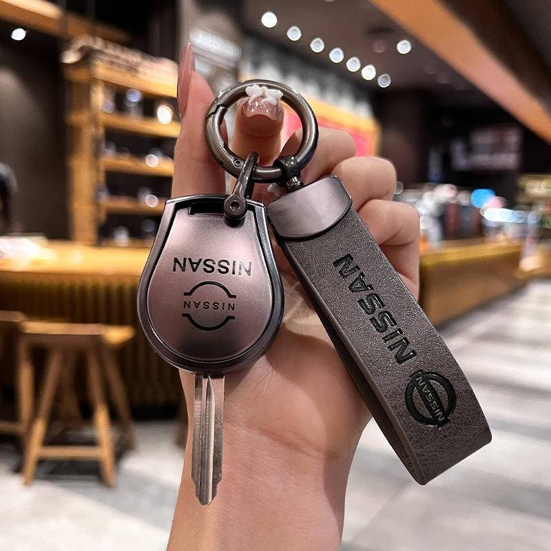 Old Style Nissan Straight Nissan Key Case sunny TIIDA Classic SYLPHY Car Key Case Buckle Case
