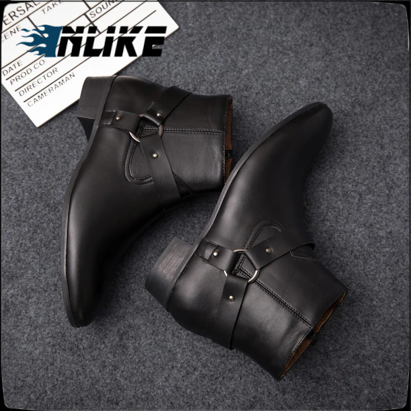 รองเท้าบู๊ทส์หนัง หัวแหลม ขนาดใหญ่ สำหรับผู้ชาย