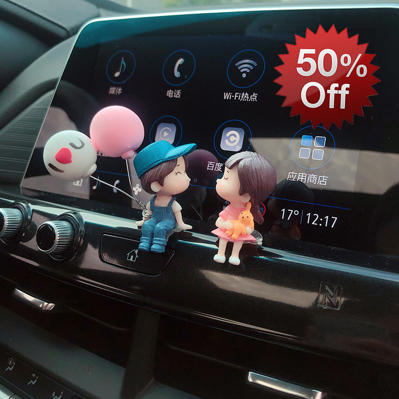 น่ารักการ์ตูนคู่ Action Figure รถ Dashboard ตกแต่งบอลลูนเครื่องประดับ Auto อุปกรณ์ตกแต่งภายในสําหรับสาวของขวัญ
