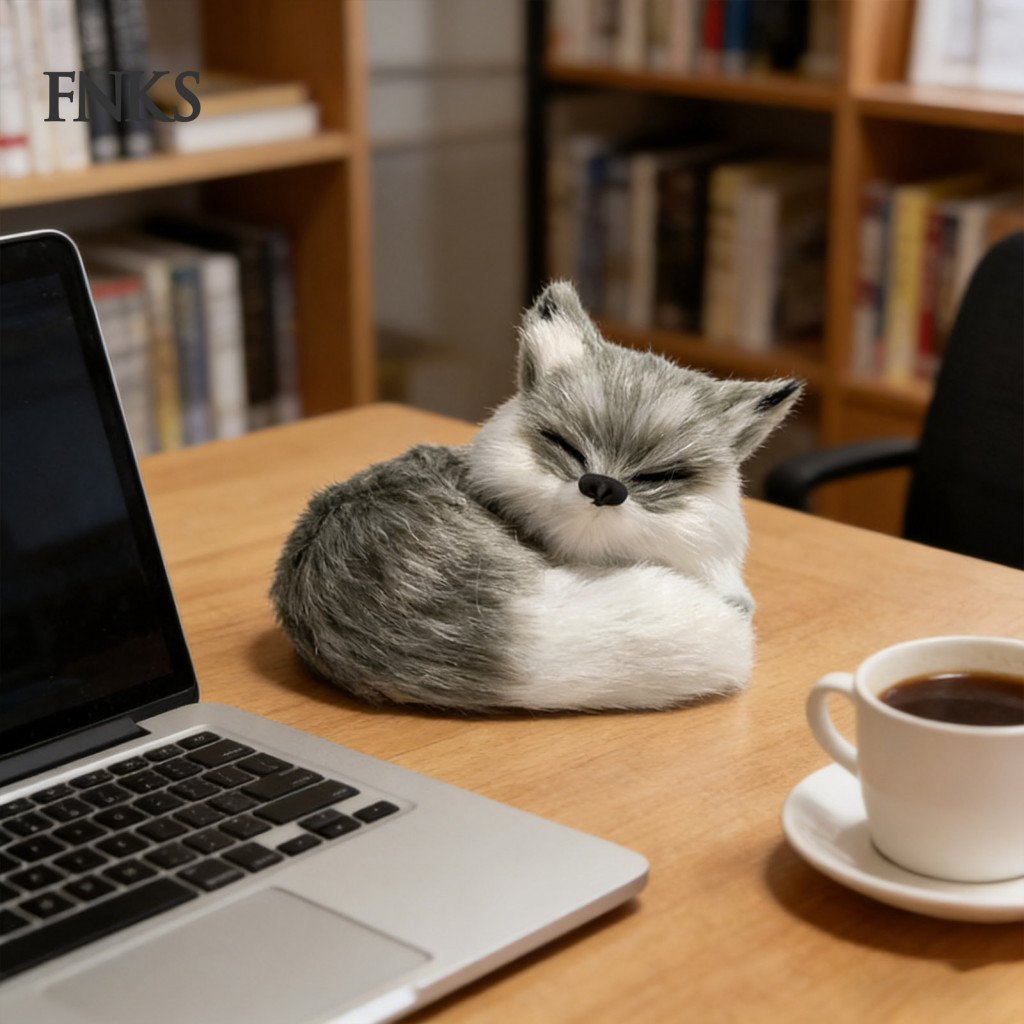 [คลังสินค้าพร้อม] Fox ของเล่นสะสมสมจริง Fox Figurine ขนสัตว์เทียมที่สมจริง Fox Figurine – Mini Sleep