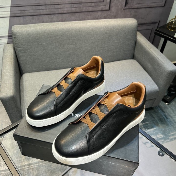 ZEGNA รองเท้าผ้าใบส้นแบนกลางแจ้งหนังแท้สําหรับผู้ชายสไตล์ใหม่