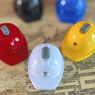 แบบพกพา LED Luminescent 3D หมวกกันน็อคพวงกุญแจ Creative Safety หมวกนิรภัยที่เปิดขวดพวงกุญแจเครื่องประดับของขวัญกระเป๋าจี้