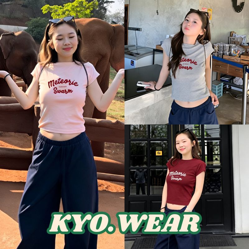 KYO 🌸【พร้อมส่ง】เกาหลีสไตล์ เสื้อครอป ทรงเข้ารูปผู้หญิง พิมพ์ลาย "meteorie" เสื้อยืด baby tee ผ้าCOTTON โคตรนุ่ม