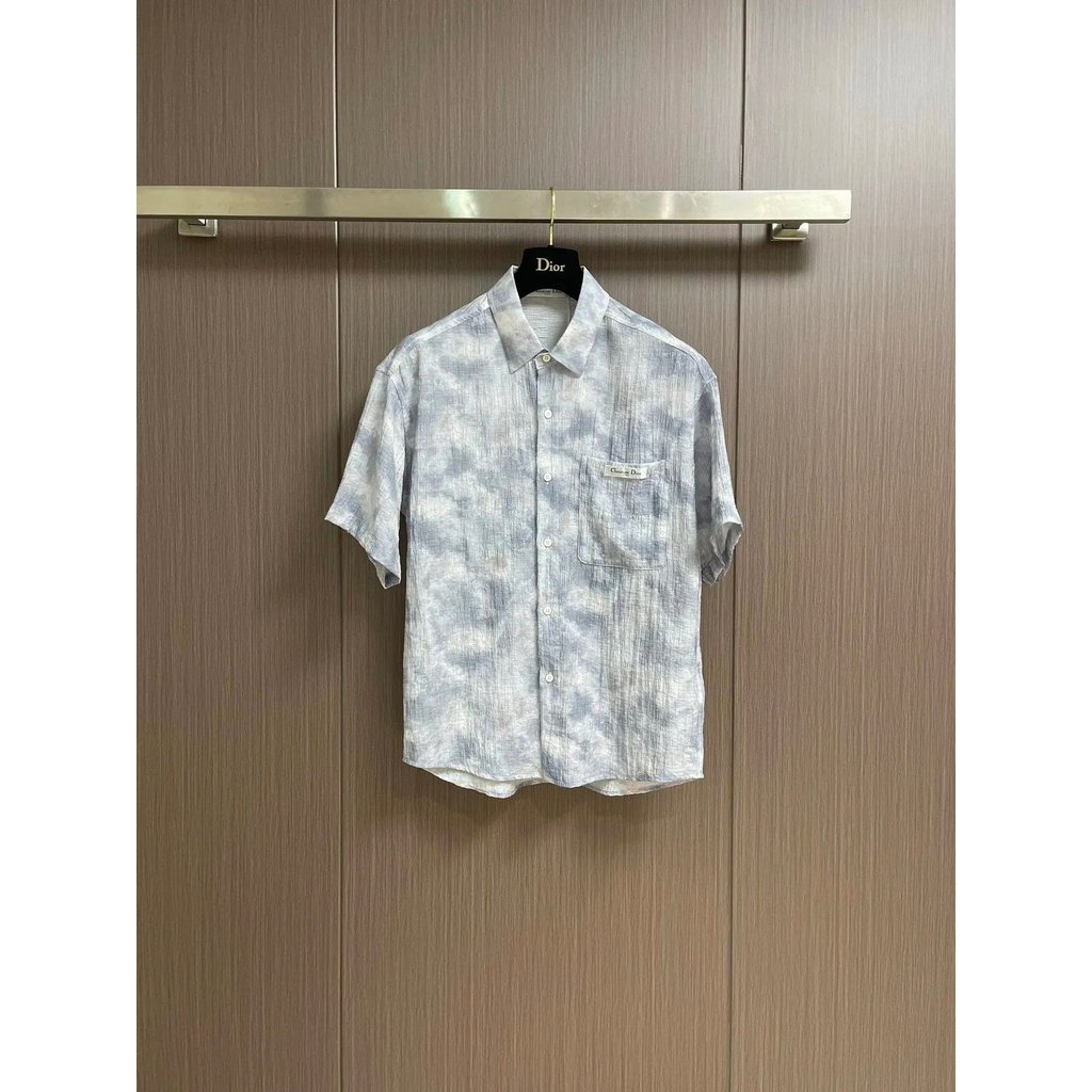 เสื้อเชิ้ต Dior แขนสั้น พิมพ์ลายใหม่
