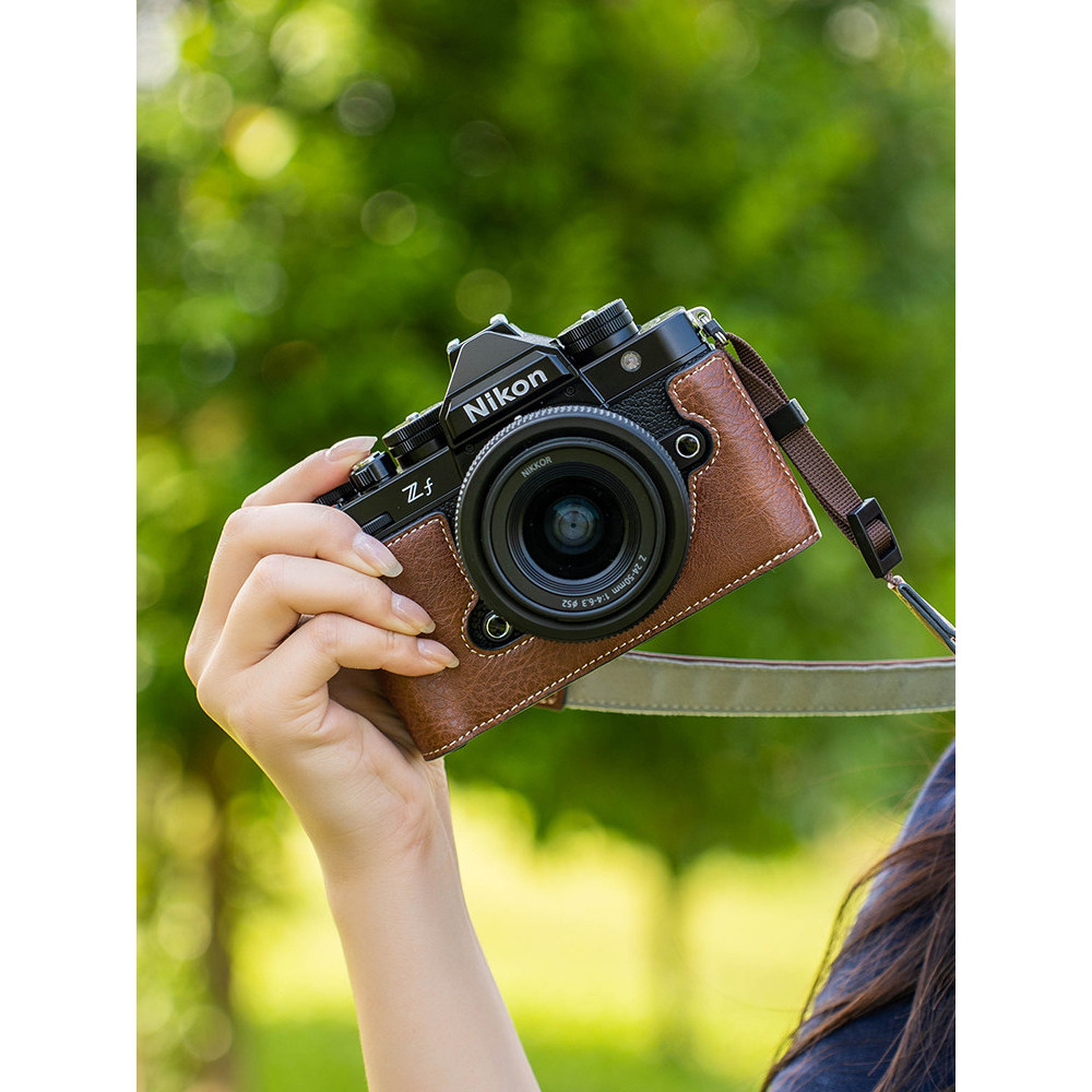 เหมาะสําหรับ nikon ZF เคสป้องกัน Z63 หนัง nikon z30 กระเป๋ากล้อง z50 รุ่นที่สองฐาน ZFC อุปกรณ์เสริม 