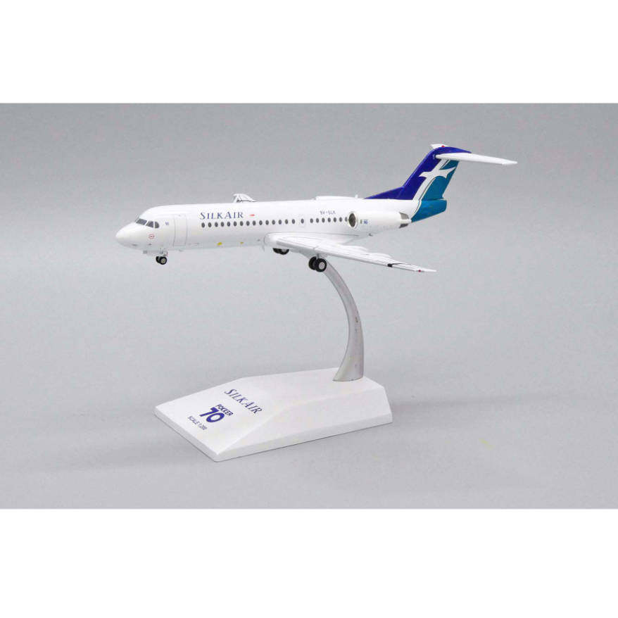 JC Wings EW2F70002 1: 200 Fokker Fokker 70 Shengan Airlines 9V-SLK รุ่น