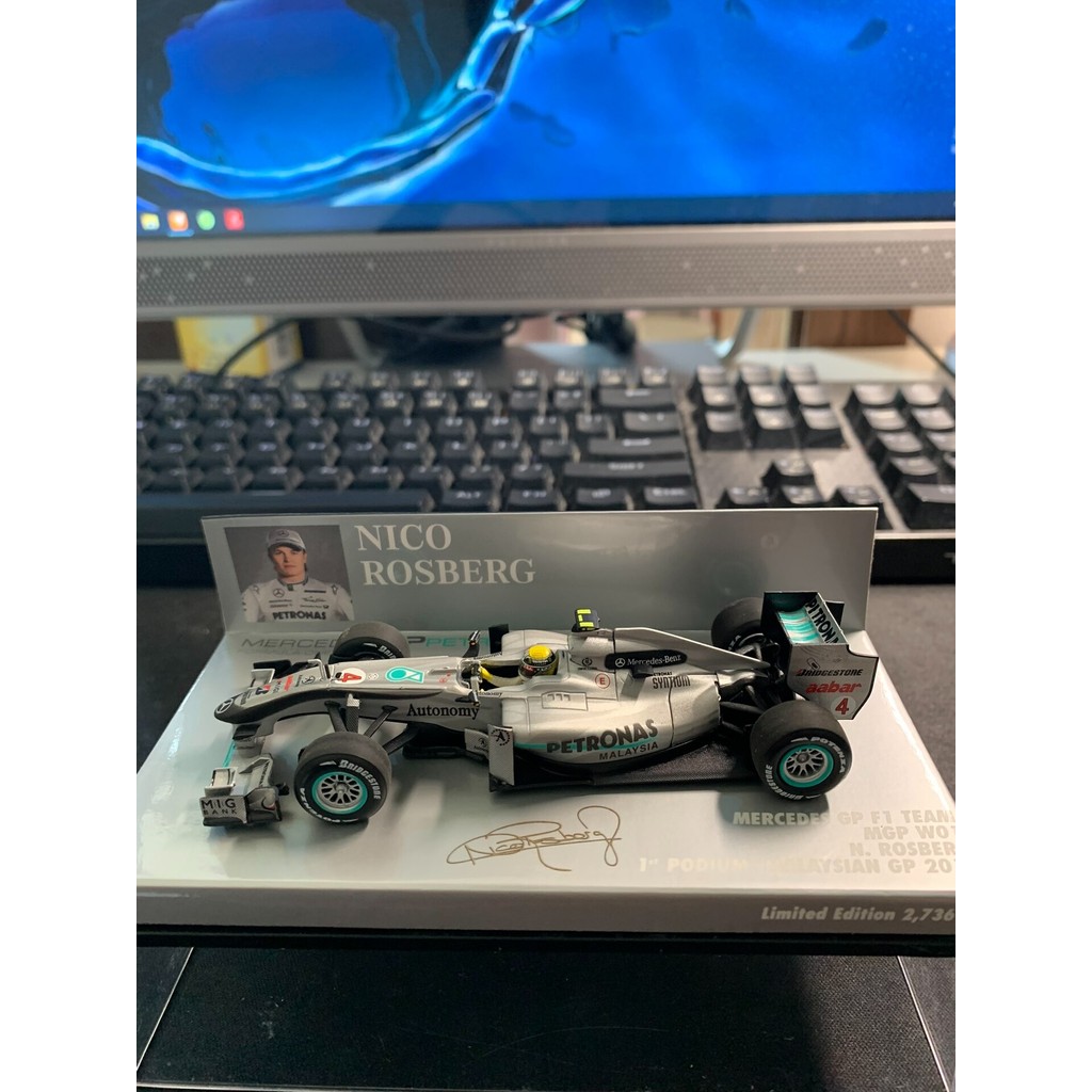 [สต๊อกพร้อม] Mini Cut 1/43 Mercedes GP F1 Fleet Mgp W01 Rosebog 2010 Race Season Malaysia Station Me