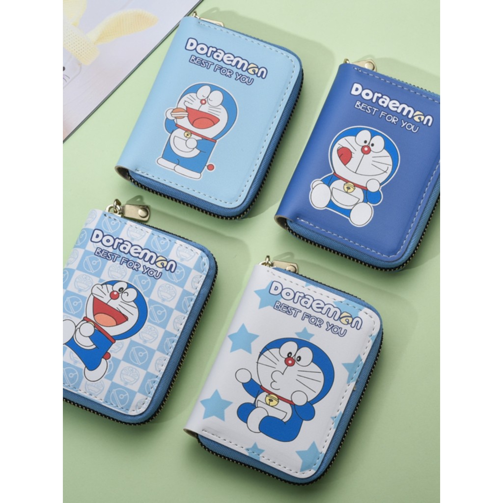 bester brand กระเป๋ (Forever young) เคสบัตรโดราเอมอนลายการ์ตูน แบบกันน้ำ สีฟ้า สำหรับทุกคน