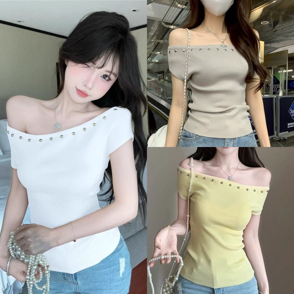 🍓Evelyn🍓เสื้อยืด แขนสั้น สีพื้น ผ้าร่องเล็ก หมุดย้ํา ยืดพอดีตัว เสื้อเปิดไหล่ สไตล์เกาหลี แฟชั่น ผู้หญิง